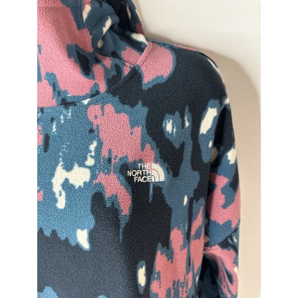 The North Face Woman's TKA Glacier Pullover Hoodie Size Large L Blue Pink Camo - Picture 3 of 6